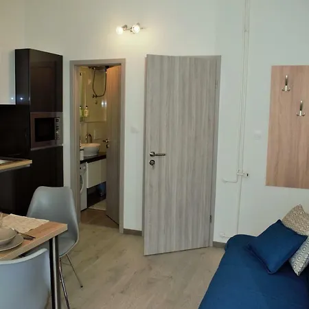 Amphitheatre Apartment *